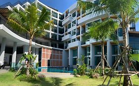 Atom Phuket Hotel -SHA Plus